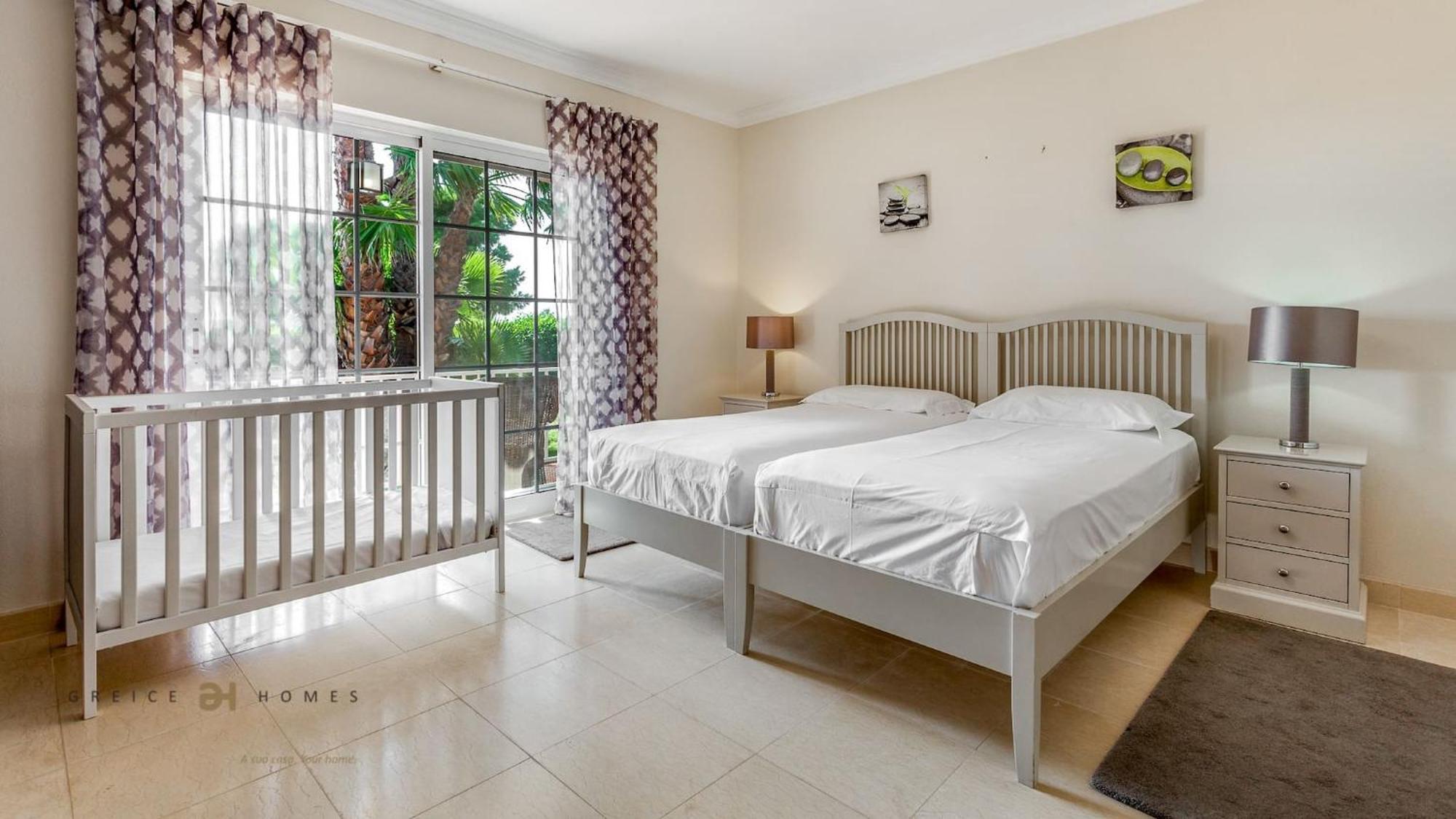 Luxuosa Moradia V5 Em Quarteira - Greice Homes Екстериор снимка