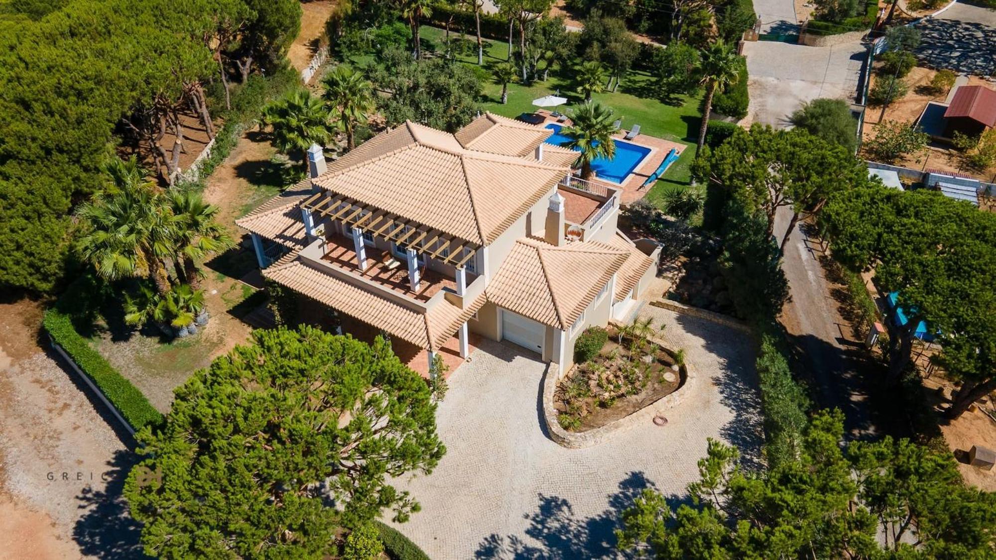 Luxuosa Moradia V5 Em Quarteira - Greice Homes Екстериор снимка