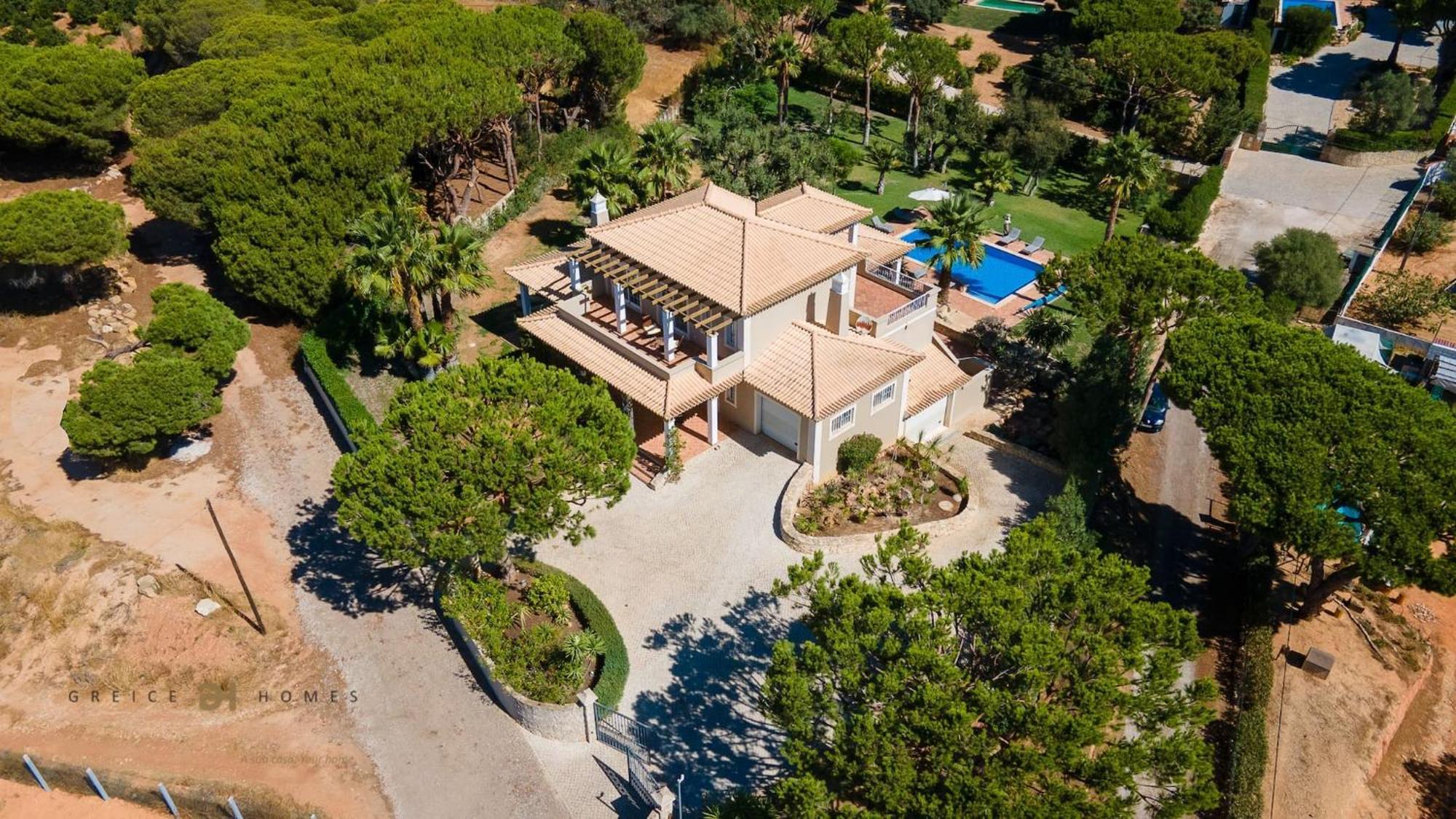 Luxuosa Moradia V5 Em Quarteira - Greice Homes Екстериор снимка