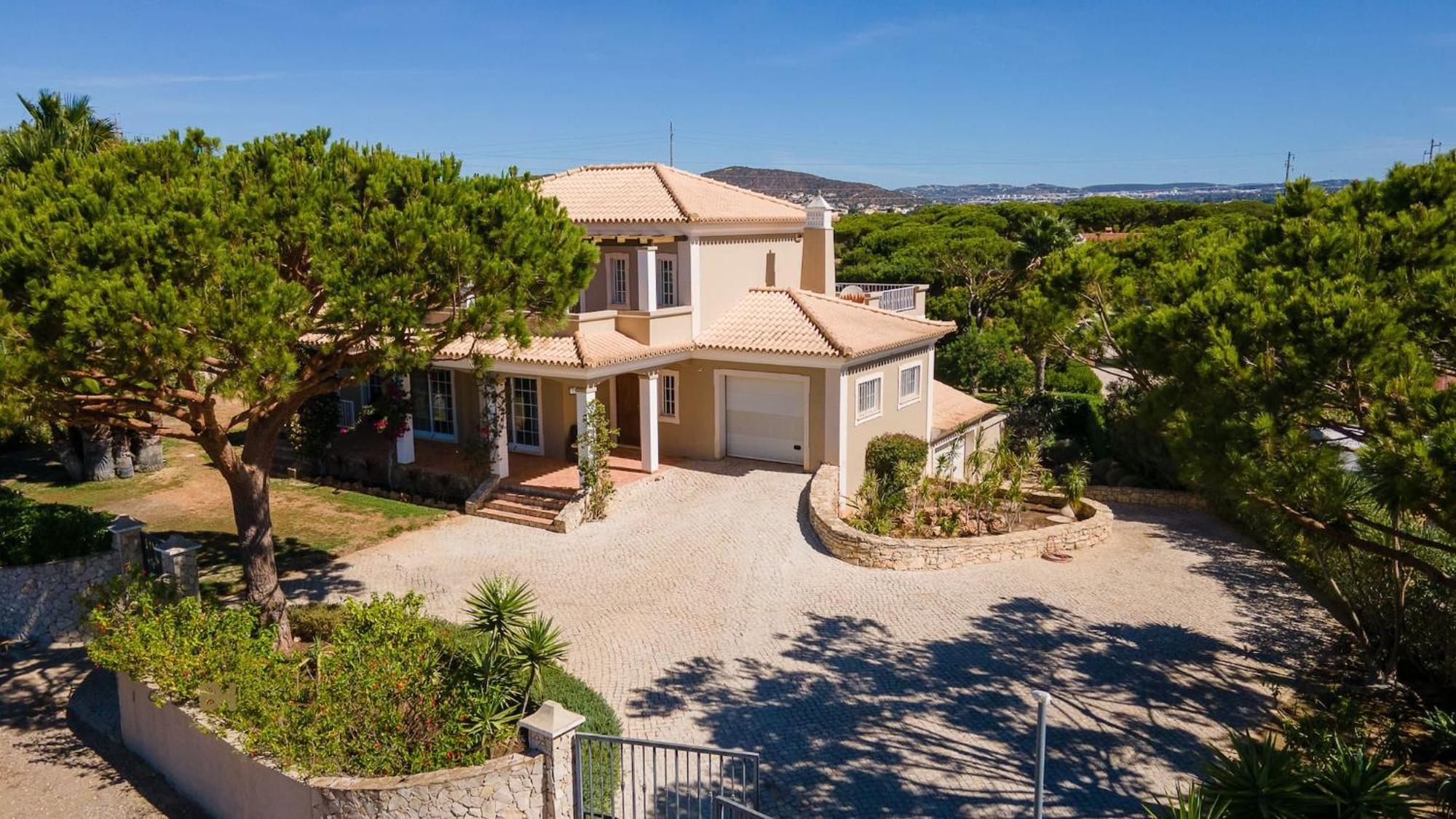 Luxuosa Moradia V5 Em Quarteira - Greice Homes Екстериор снимка