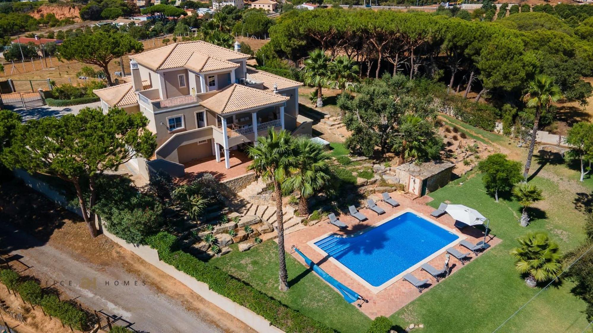 Luxuosa Moradia V5 Em Quarteira - Greice Homes Екстериор снимка